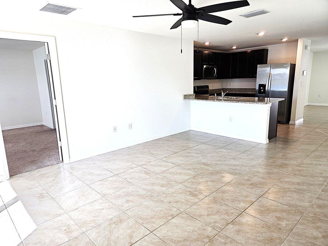 12183 High Rock Way - Photo 5 of 22