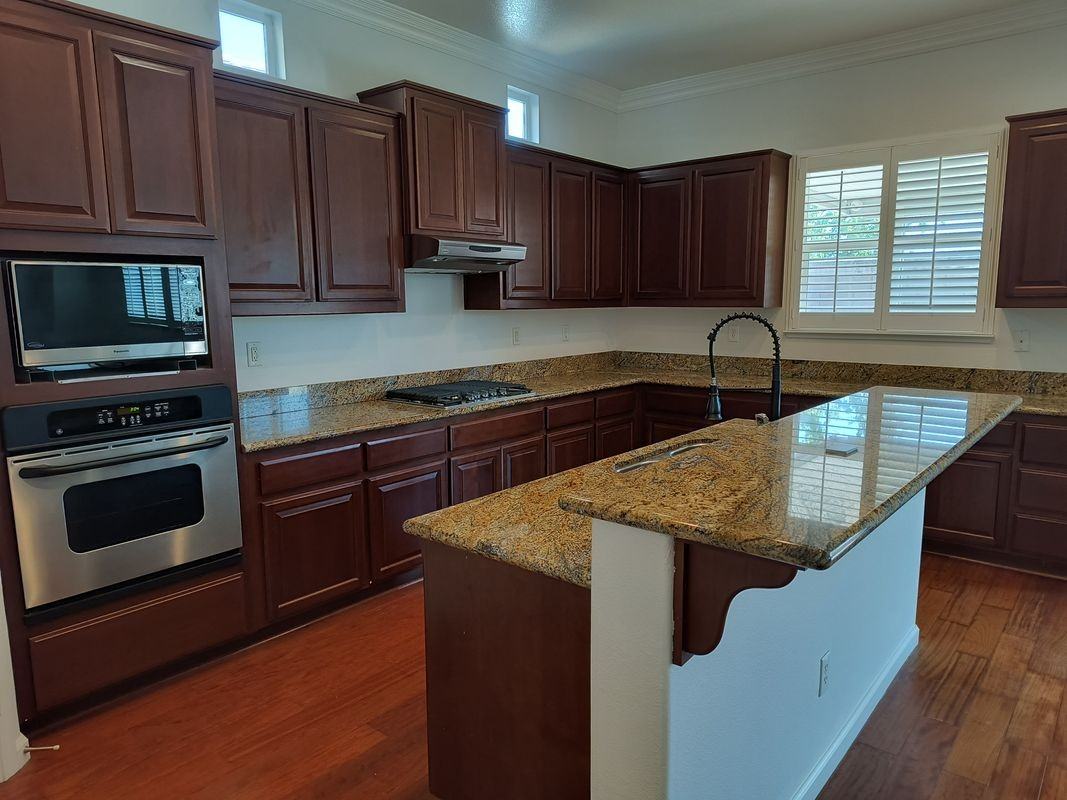 7200 Elvora Way - Photo 2 of 28