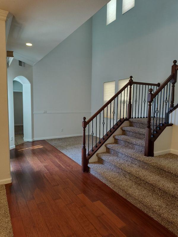 7200 Elvora Way - Photo 4 of 28