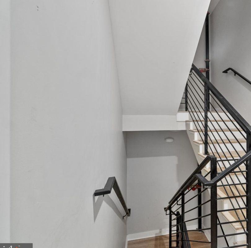 820 18th St Ne ##102 - Photo 2 of 17