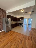 featured image of 461 45th St ##2