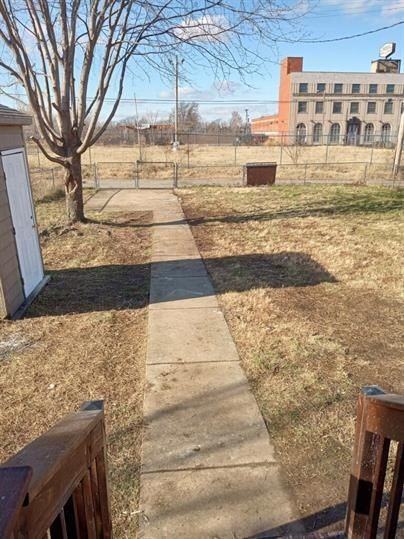 2767 Bacon St - Photo 6 of 12