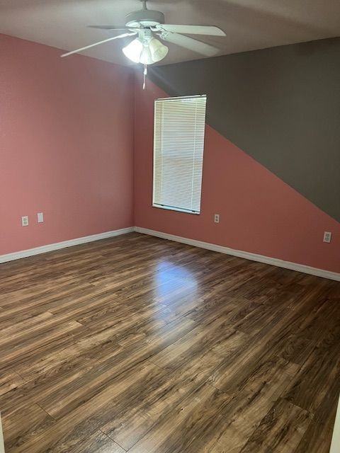 2447 Jarvis St - Photo 4 of 20