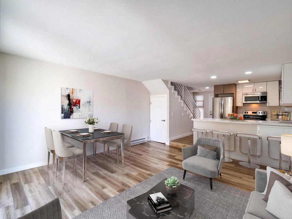 CitiZen Beach Collection on Manhattan - Photo 7 of 10