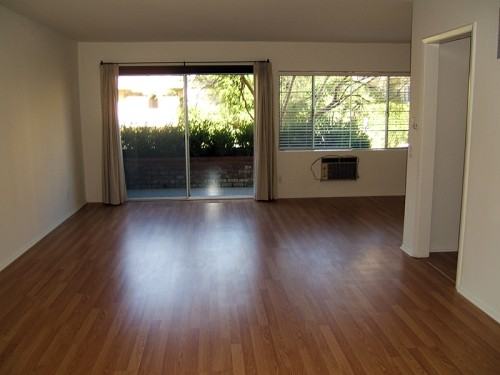 1819 Parnell Ave - Photo 4 of 50