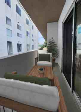 1415 Saltair Ave - Photo 7 of 48