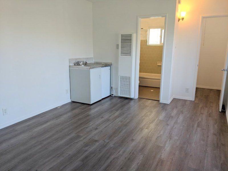 241 4th Avenue, - Photo 7 of 50