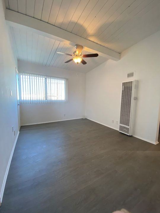 11877 Grevillea Avenue, - Photo 5 of 50