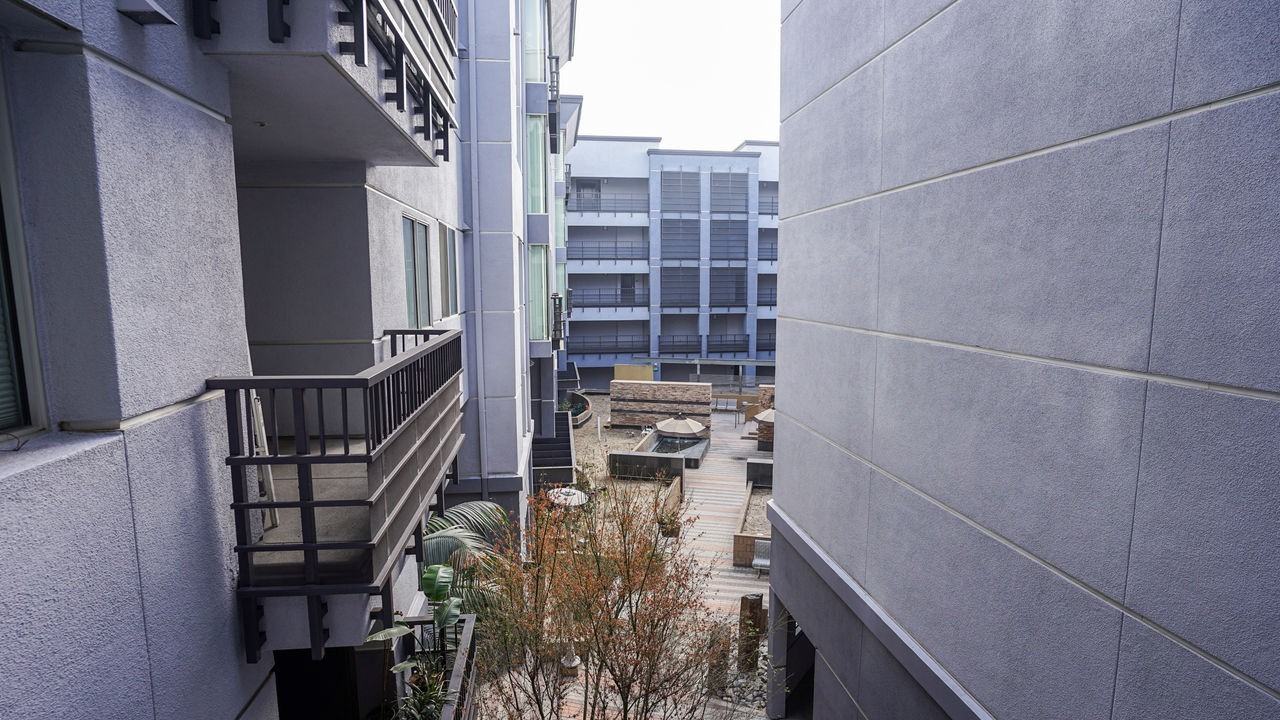 629 Traction Avenue #423, - Photo 3 of 3