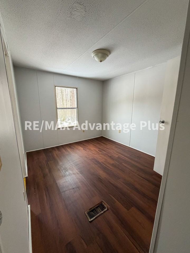 131 Ashley Estates Dr - Photo 5 of 16