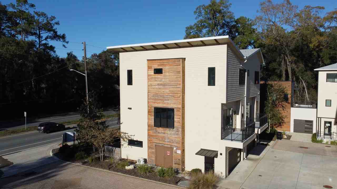 2601 Sw Williston Rd - Photo 3 of 40