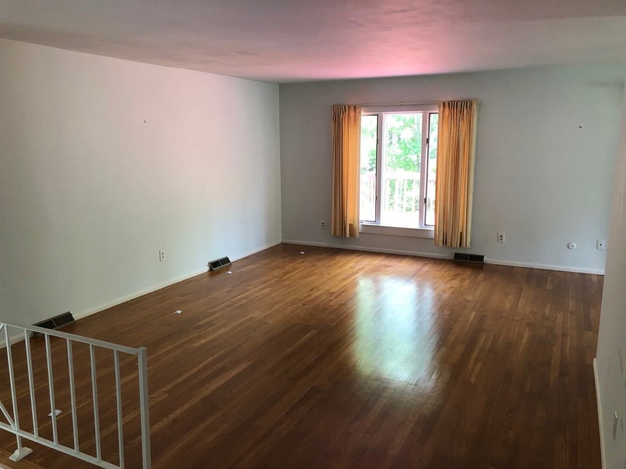 1448 Hanshaw Rd - Photo 2 of 19