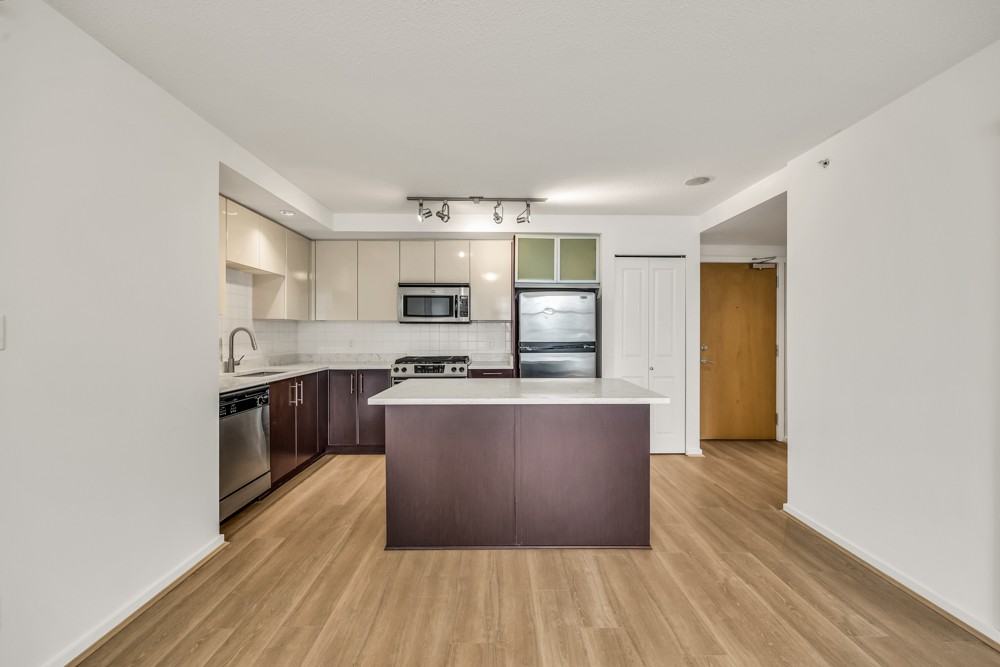 2289 Yukon Crescent #1908 - Photo 7 of 33