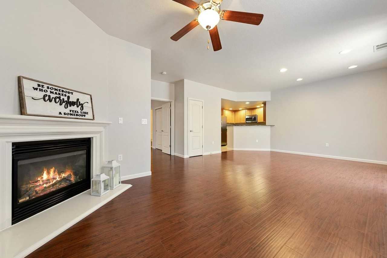 385 N Raphael Ln - Photo 5 of 28