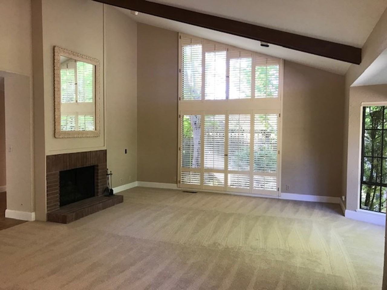 416 Ridge Gate Rd - Photo 7 of 28