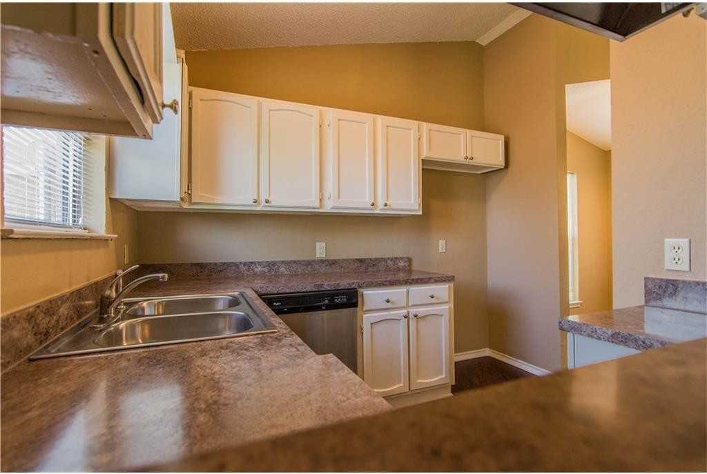 1080 W Hills Ter - Photo 7 of 17