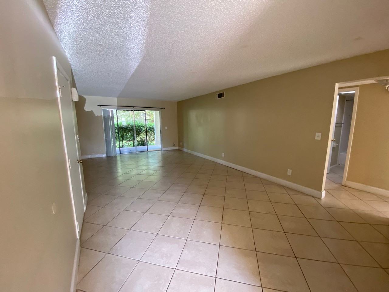 623 E San Sebastian Ct - Photo 3 of 27