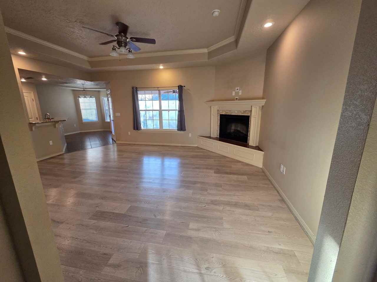 3916 Woodlark Rd - Photo 3 of 21