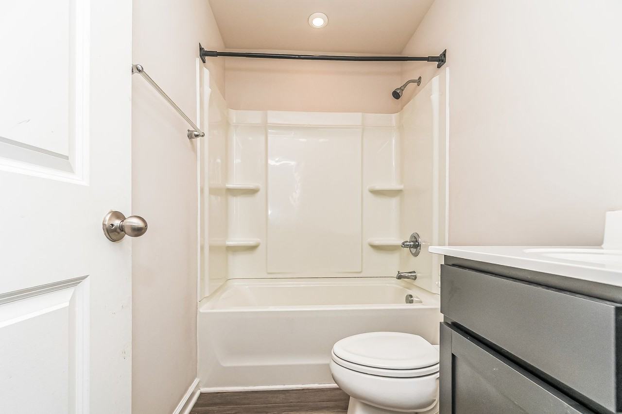 1106 Pale Moss Dr - Photo 4 of 16