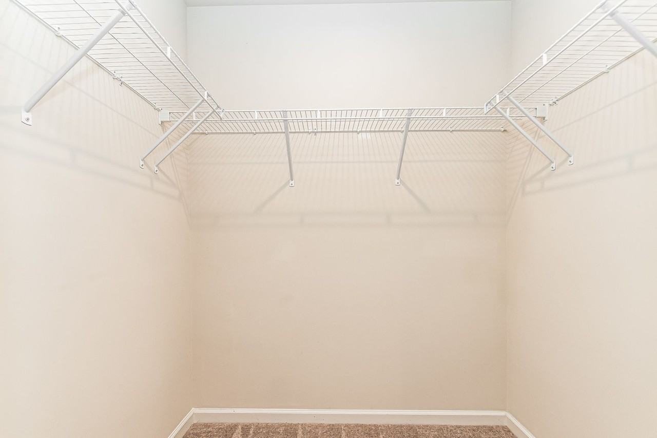 1106 Pale Moss Dr - Photo 6 of 16