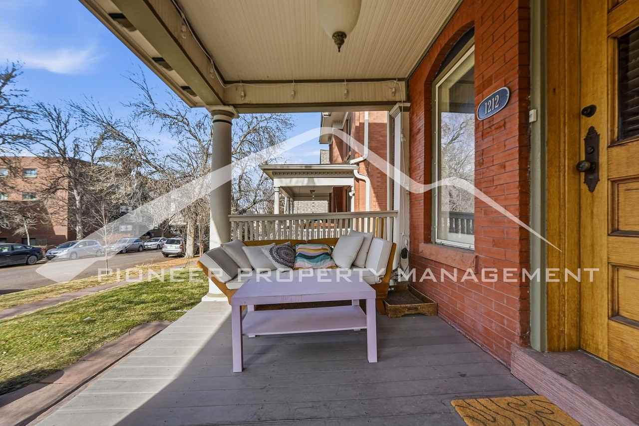 1212 Columbine St #4 - Photo 3 of 20