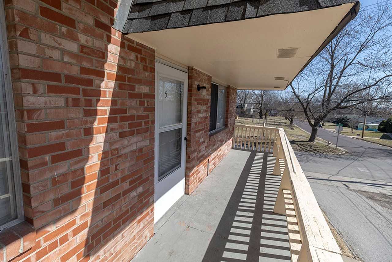 801 N Ann St #5 - Photo 5 of 15