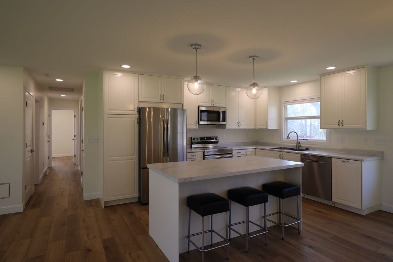 3925 W Walnut Leaf Dr. - Photo 2 of 27