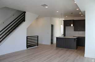 featured image of 140 E Abbeville Ct