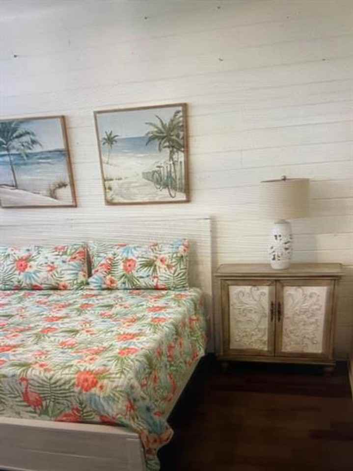 144 Coral Reef Way - Photo 6 of 17