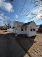 featured image of 2413 17th St