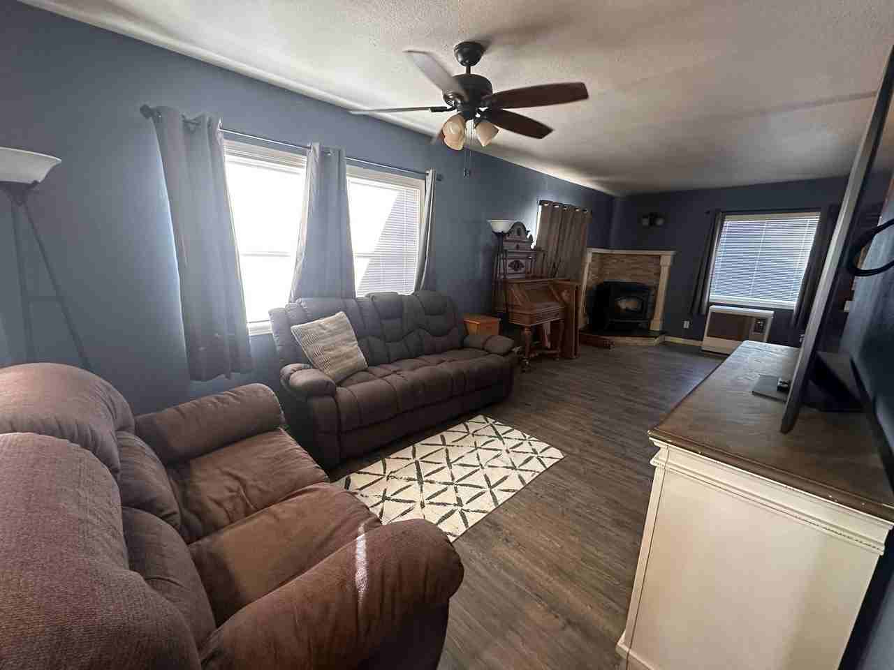 108 108 Elm St - Photo 6 of 21