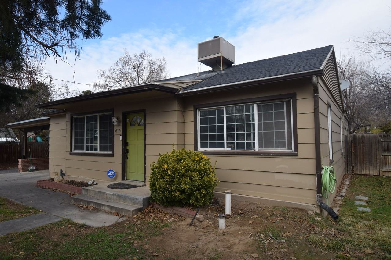 616 W Beynon Ct - Photo 4 of 35