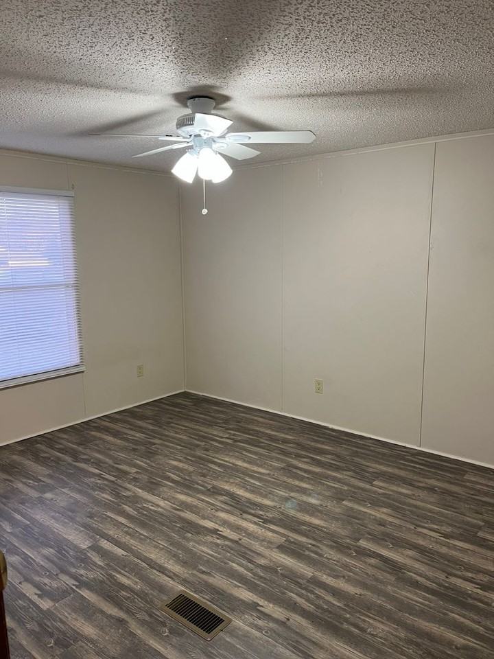 3982 Augusta Rd - Photo 7 of 12