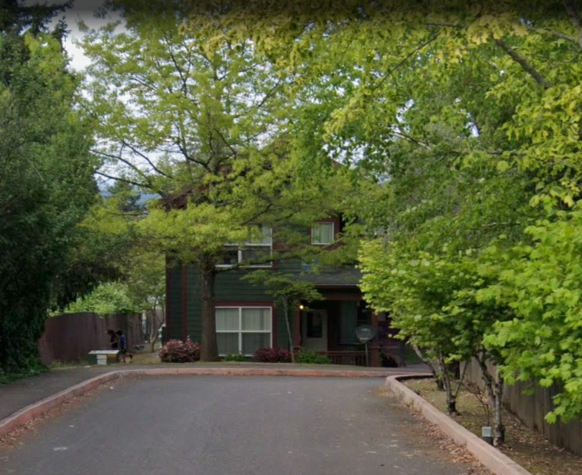 Plaza De Cedro - Photo 3 of 38