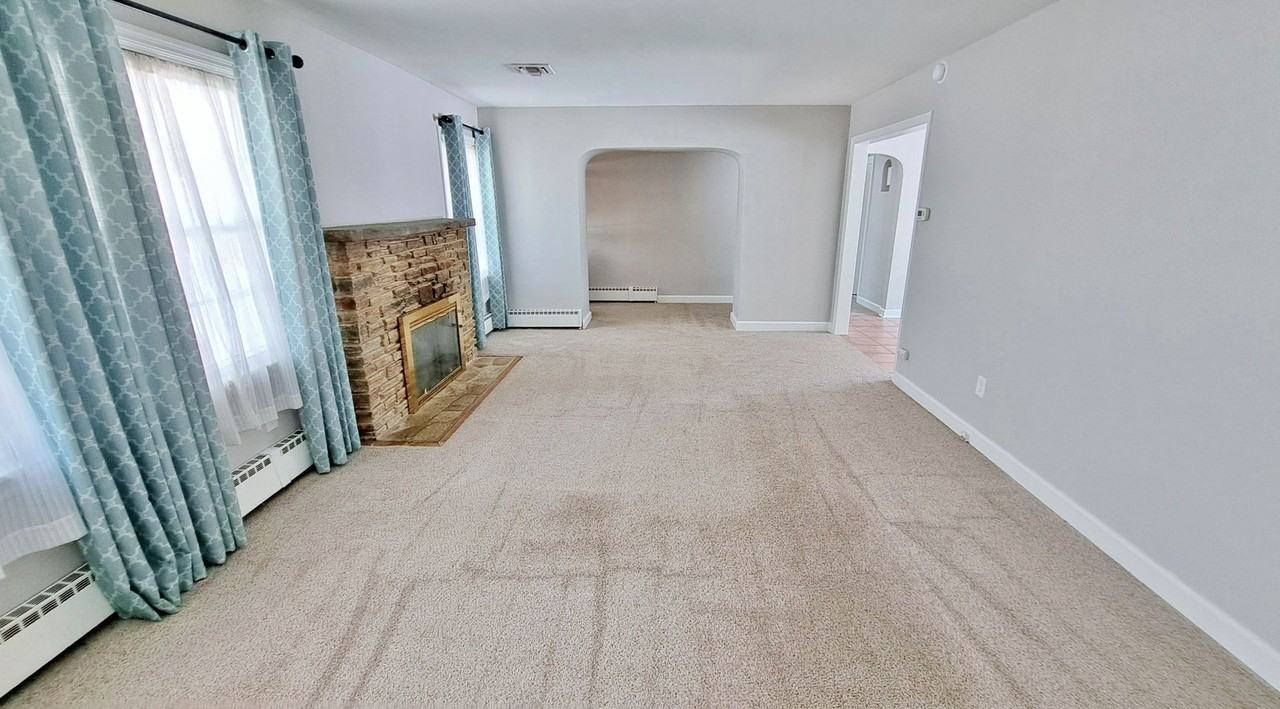 1170 Westminster Ave - Photo 3 of 49