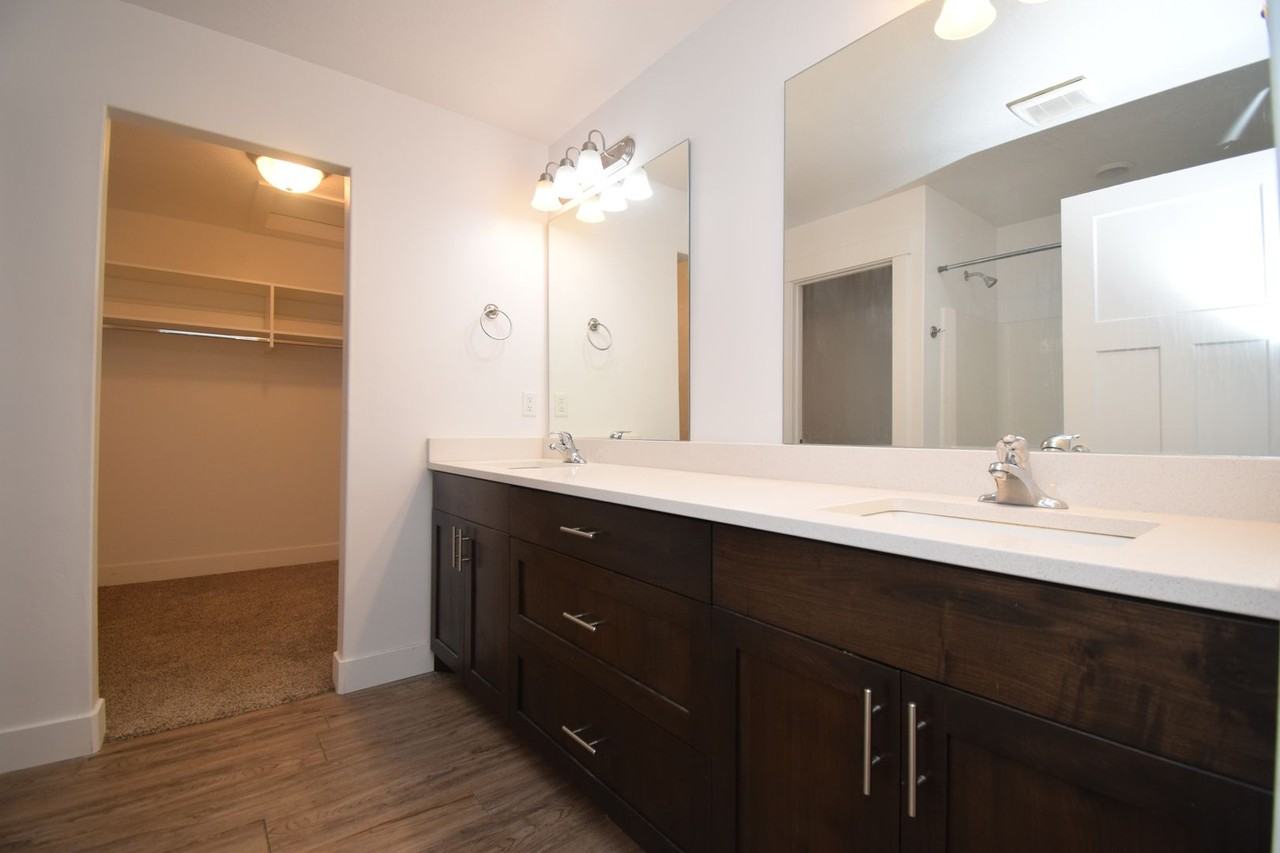 2726 E Iron Bark Aly - Photo 6 of 31