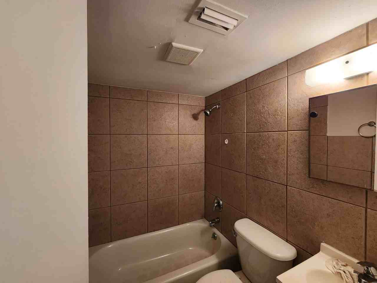 1761 Fowler St - Photo 7 of 7