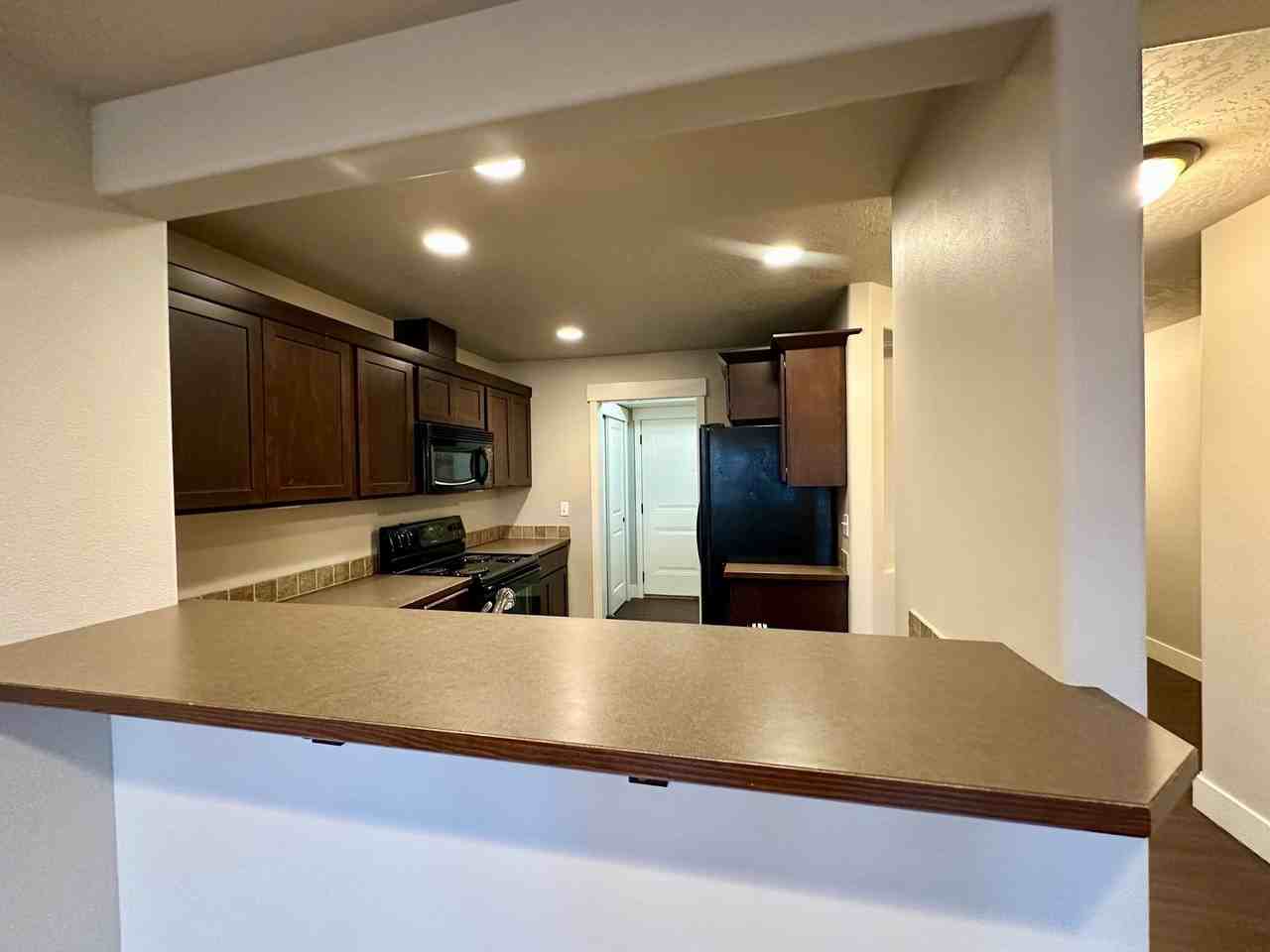 133 S Alki Ln - Photo 4 of 16