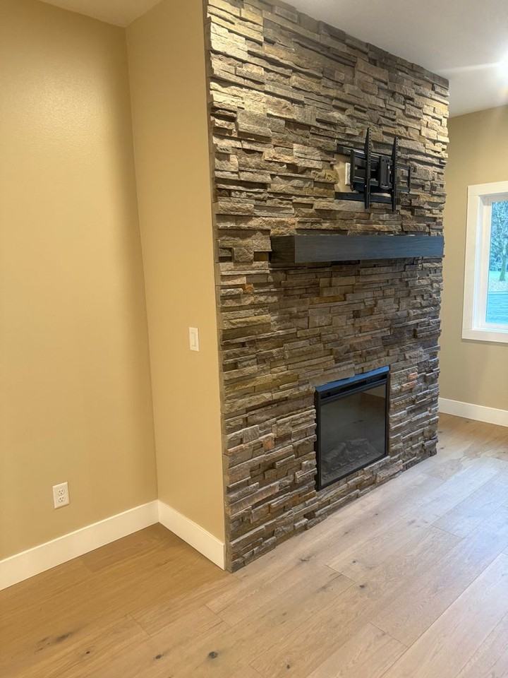 961 Goerig St - Photo 2 of 21