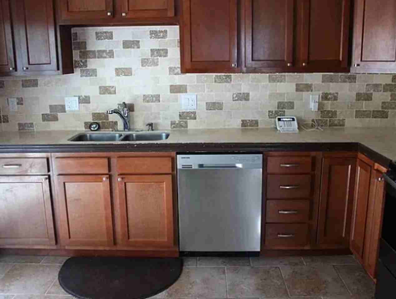 2832 N Circle Dr - Photo 5 of 13