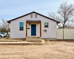featured image of 606 Burleson St
