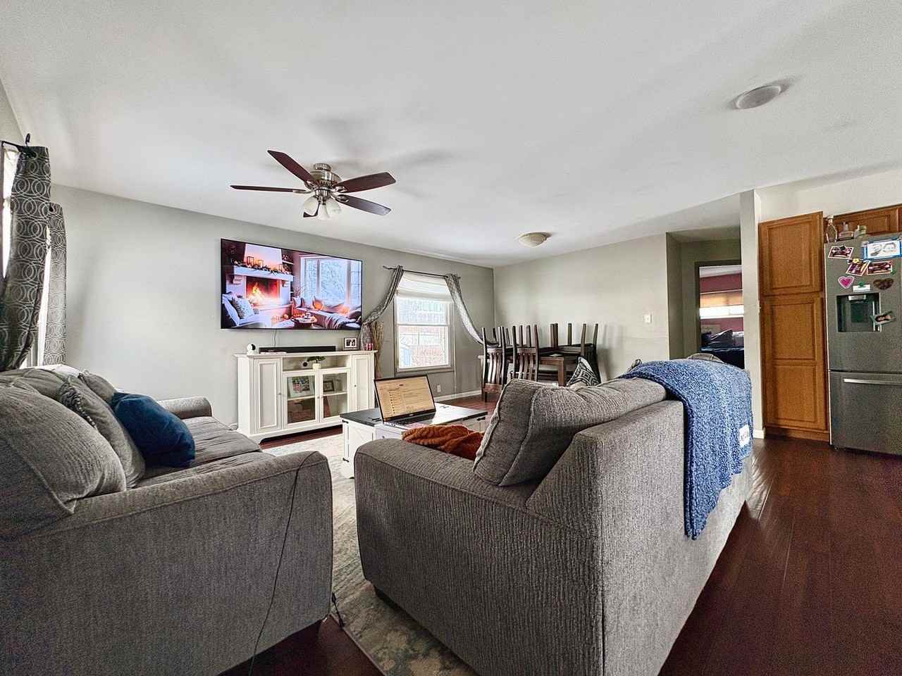 1976 Briarway - Photo 3 of 30