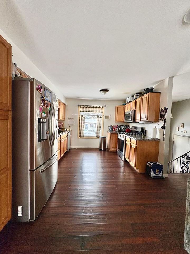 1976 Briarway - Photo 5 of 30