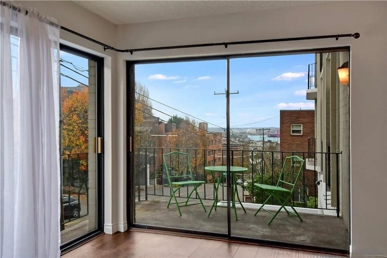 1001 Queen Anne Ave N #201 - Photo 3 of 14