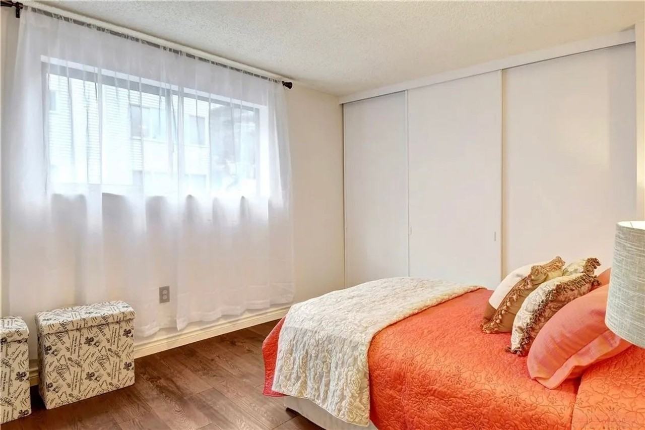 1001 Queen Anne Ave N #201 - Photo 7 of 14