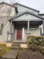 featured image of 3395 Se Meadowview Way