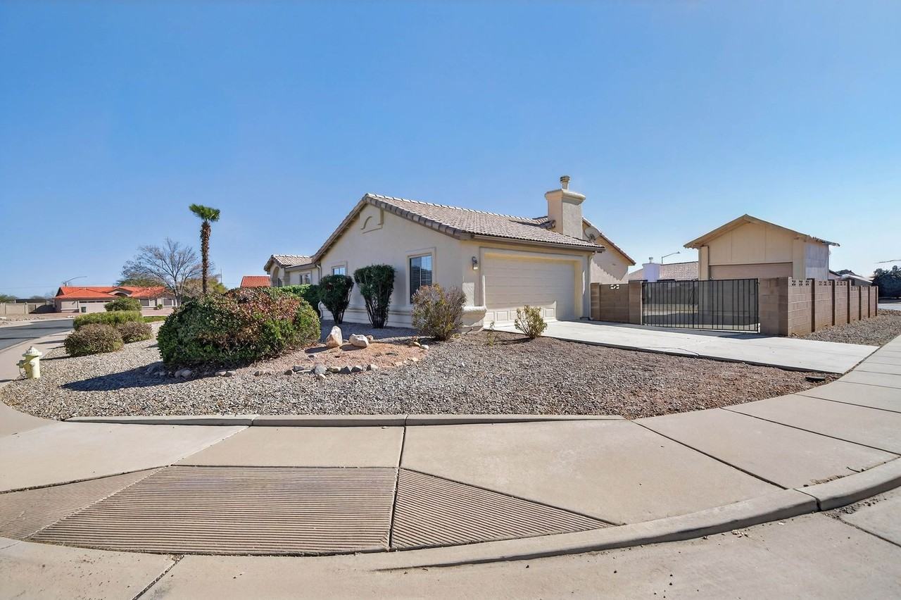 3824 Plaza De La Yerba - Photo 7 of 50