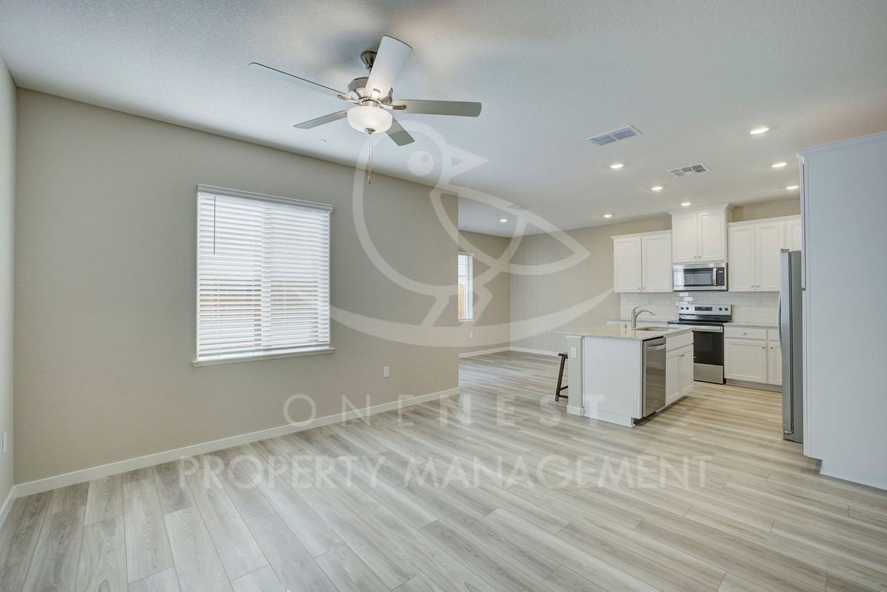 2949 Pulpmill Ln - Photo 5 of 31