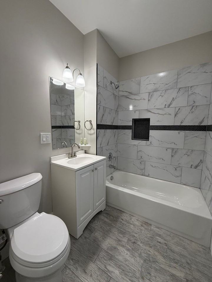 6621 Tennis St #1 - Photo 5 of 12