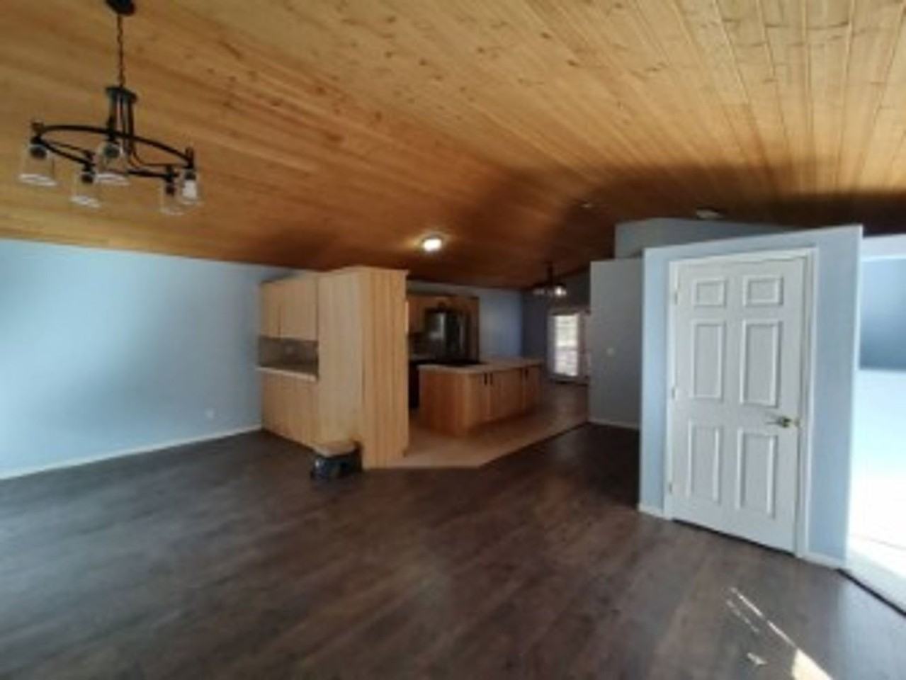 16509 Oakwood Way - Photo 7 of 20